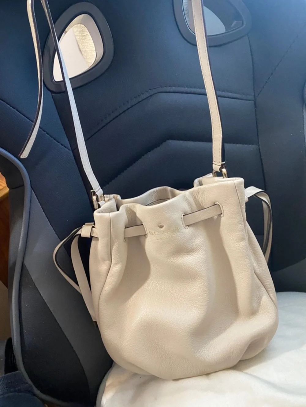 Kate Spade poppy bucket crossbody small bag